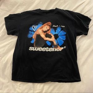 Ariana Grande Sweetener Tour Shirt